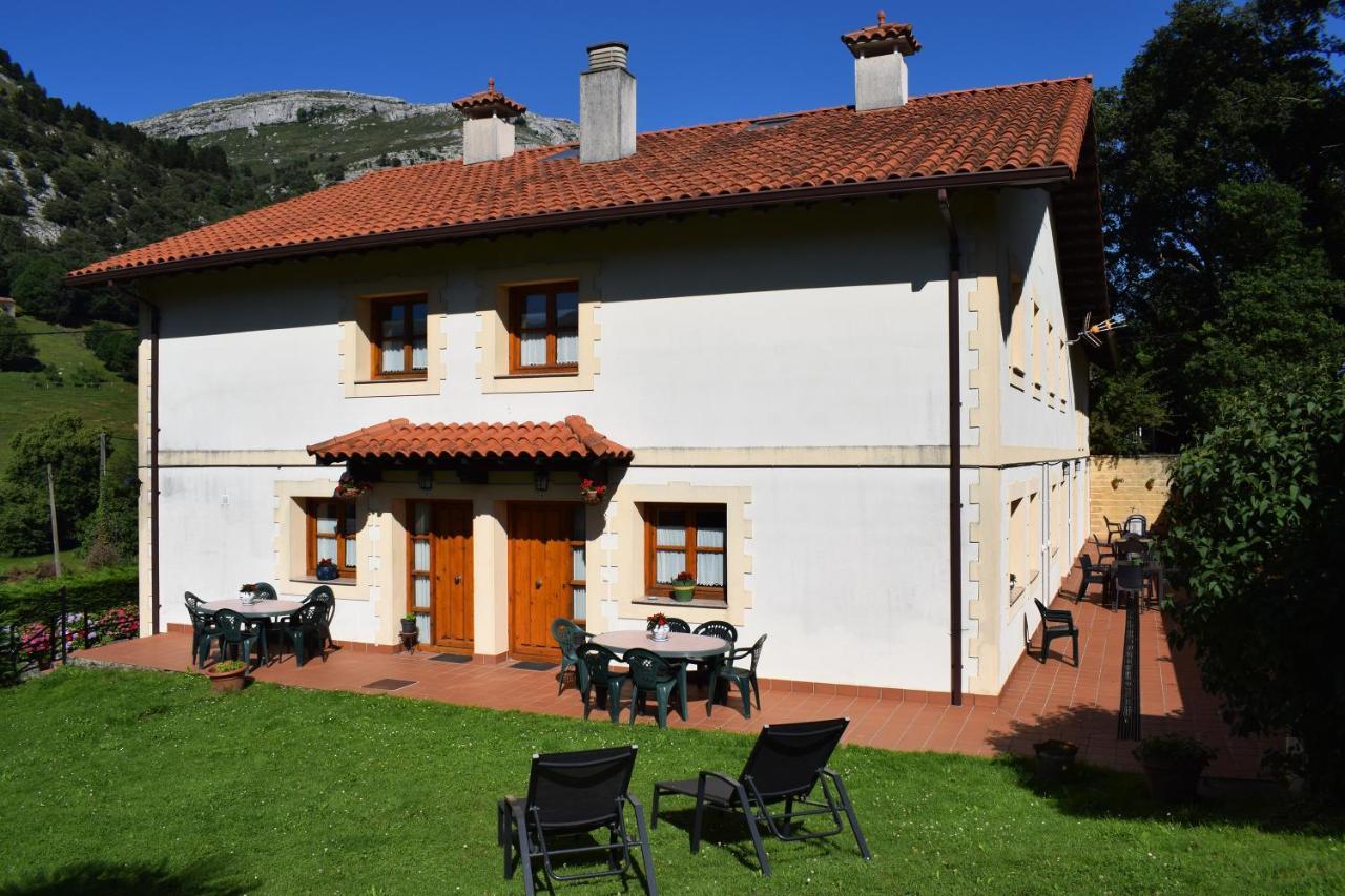 Apartamentos Rurales La Taberna Matienzo Εξωτερικό φωτογραφία